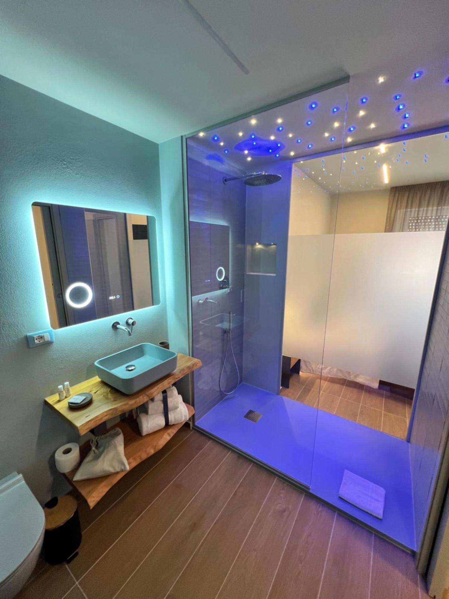 Luci Sul Mare -Boutique Rooms Follonica Dış mekan fotoğraf