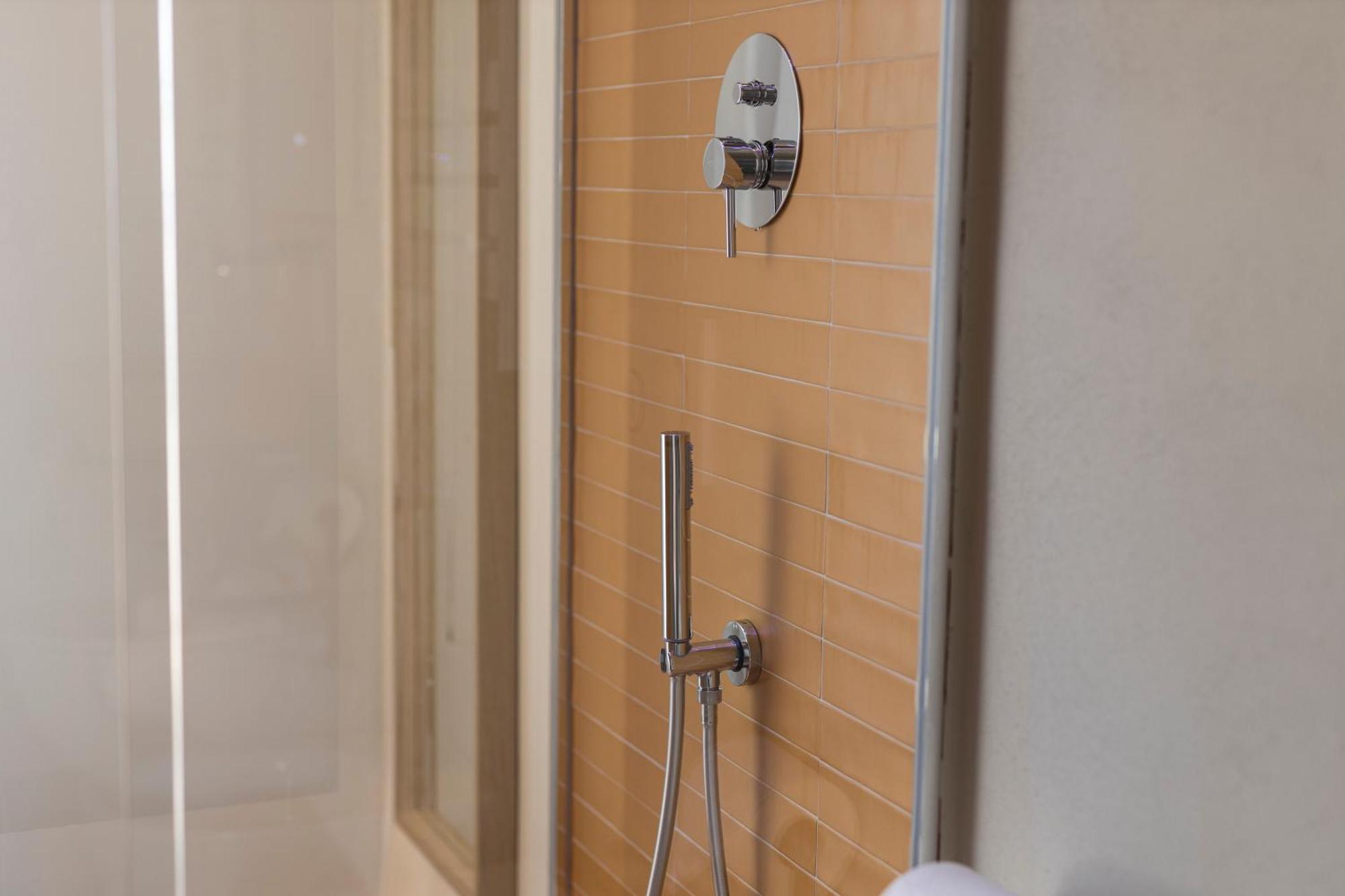 Luci Sul Mare -Boutique Rooms Follonica Dış mekan fotoğraf