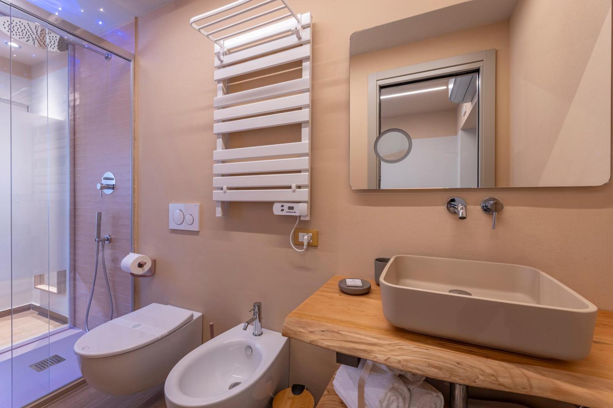 Luci Sul Mare -Boutique Rooms Follonica Dış mekan fotoğraf